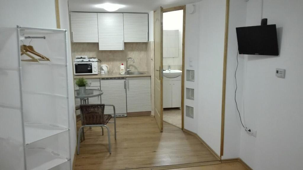 Apartman Vorosmarty Apartment บูดาเปสต์ ภายนอก รูปภาพ